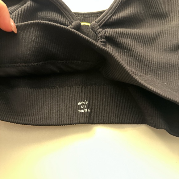 Black Ribbed Crop Top - Picture 3 of 3